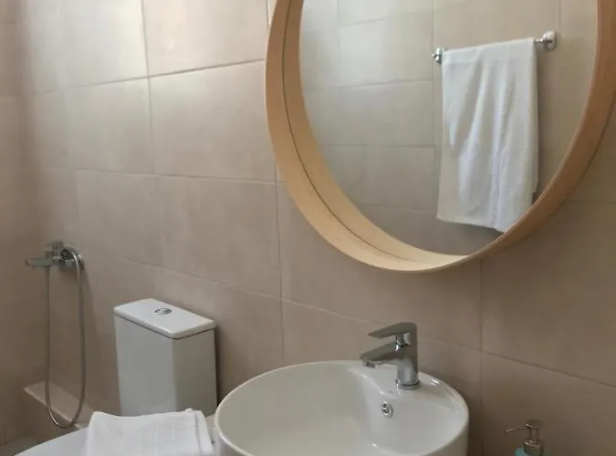 Vegera 'sofrano', Stavros *